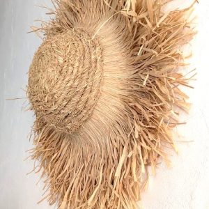 Chapeau décoratif bohème en raphia VISCA 64, Décoration murale artisanale – vue 6